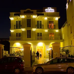 hotel-vila-imperial.albaniahotels.org/
